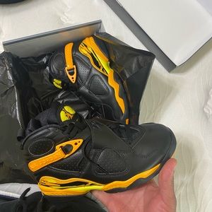 Air Jordan 8 Retro